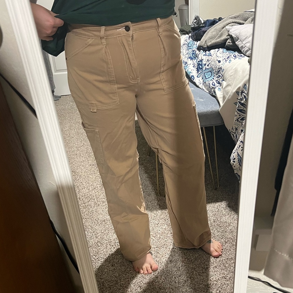 Amazon Women's Tan Cargo Pants